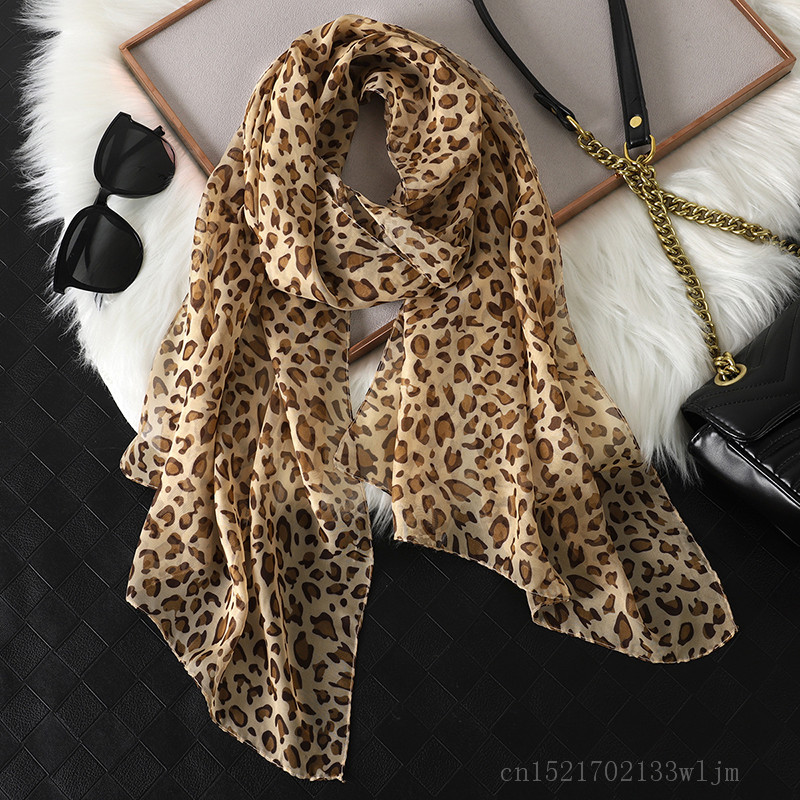 2024 Fashion Printed Leopard C - Face Scarf Mask recension och pris