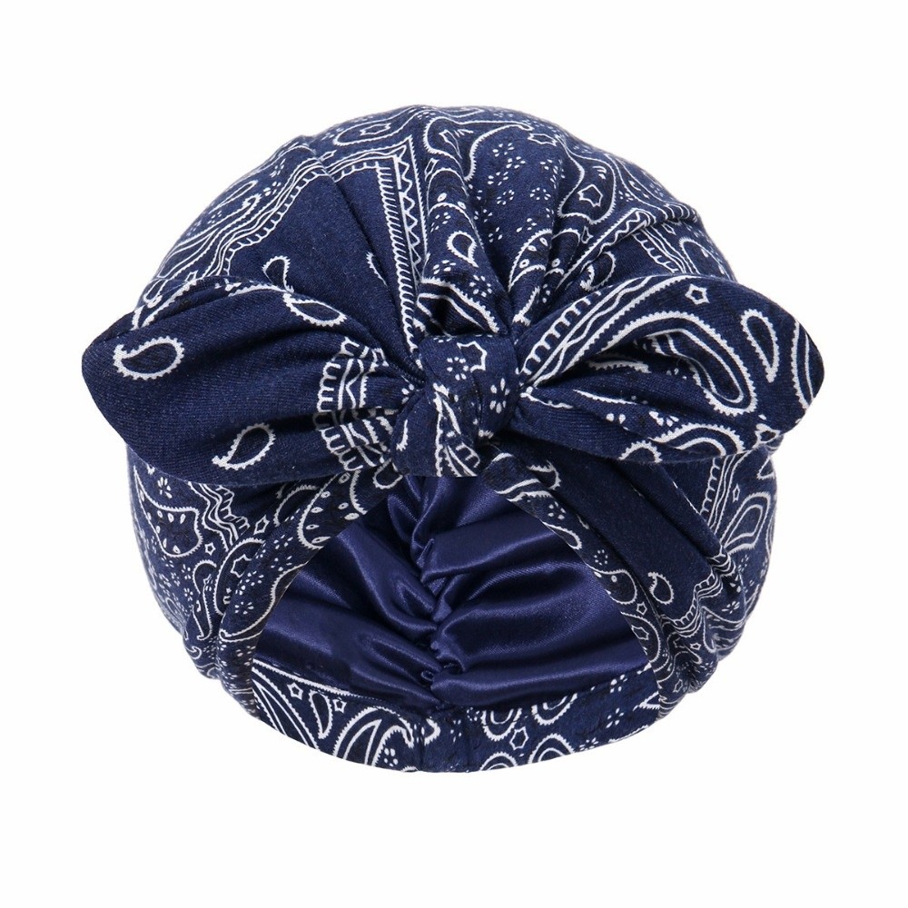 Satin Lined Bandana Turban Hat - Bow Tie Pre Tied recension och pris