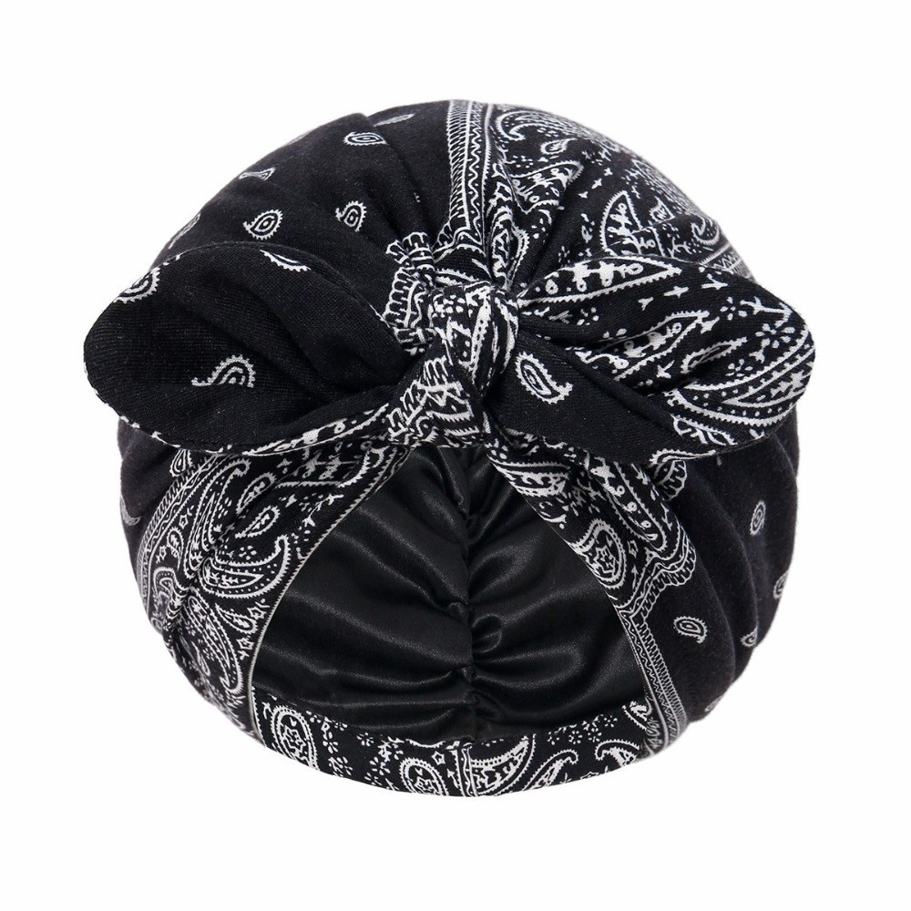 Satin Lined Bandana Turban Hat - Bow Tie Pre Tied recension och pris